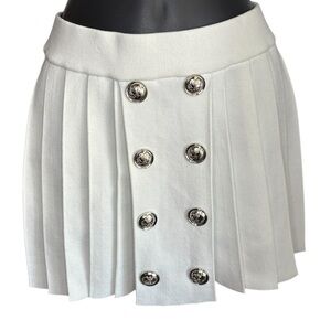 Love 83 women’s silver Button Pleated Mini Skirt in White size M preloved